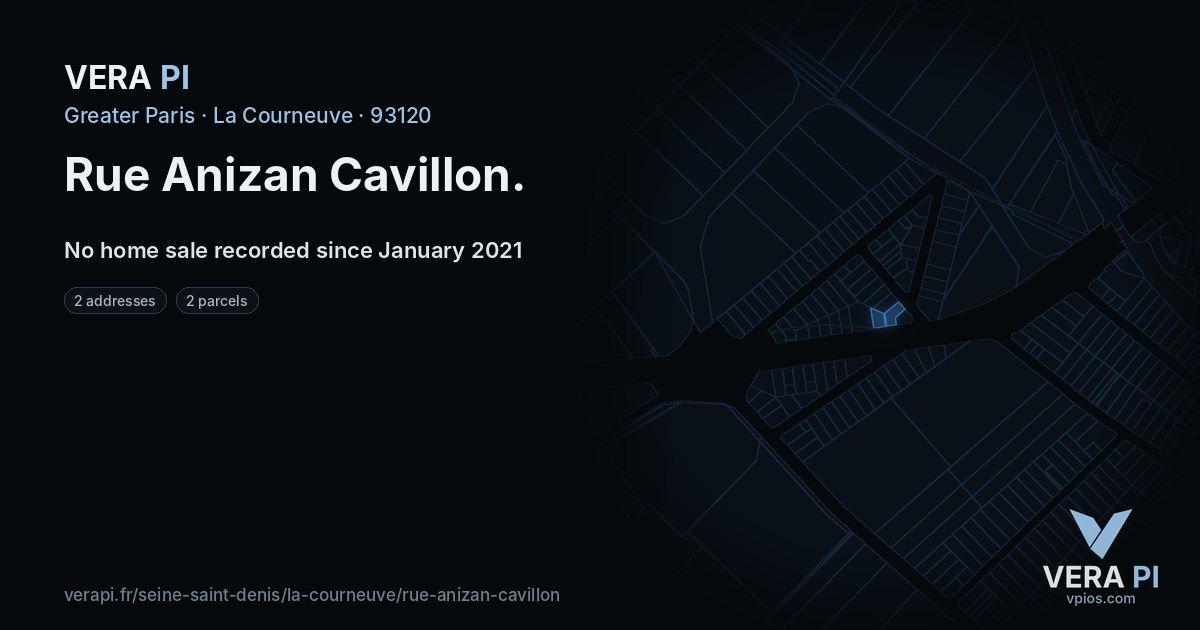 Rue Anizan Cavillon, La Courneuve at night – every parcel coloured by the prices around it, the street's own parcels lit