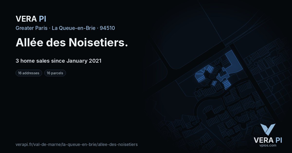 Allée des Noisetiers, La Queue-en-Brie at night – every parcel coloured by the prices around it, the street's own parcels lit