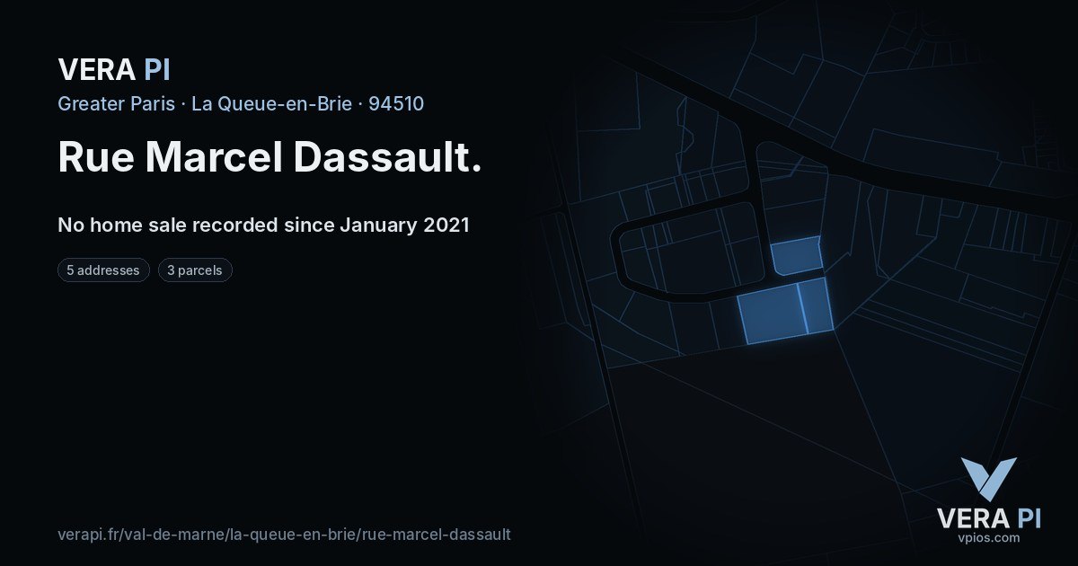 Rue Marcel Dassault, La Queue-en-Brie at night – every parcel coloured by the prices around it, the street's own parcels lit