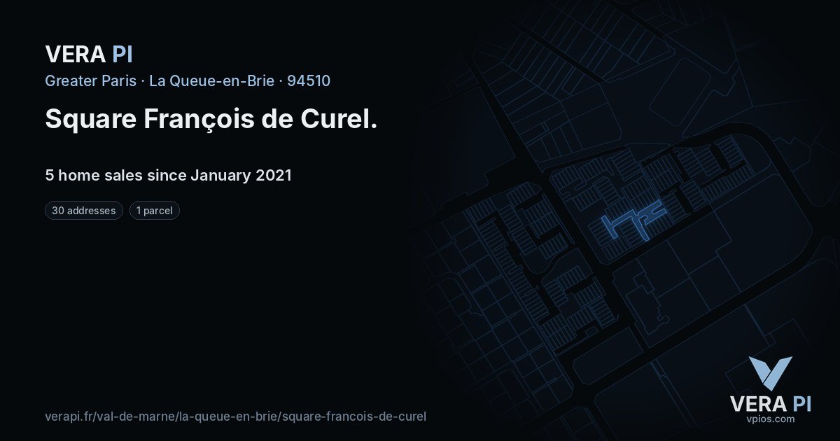 Square François de Curel, La Queue-en-Brie at night – every parcel coloured by the prices around it, the street's own parcels lit