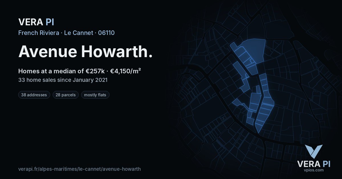 Avenue Howarth, Le Cannet at night – every parcel coloured by the prices around it, the street's own parcels lit