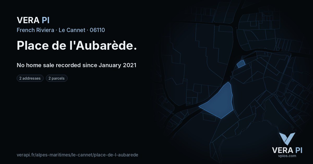 Place de l'Aubarède, Le Cannet at night – every parcel coloured by the prices around it, the street's own parcels lit