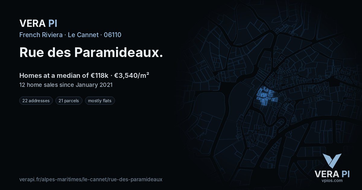 Rue des Paramideaux, Le Cannet at night – every parcel coloured by the prices around it, the street's own parcels lit