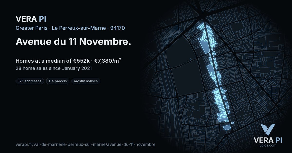 Avenue du 11 Novembre, Le Perreux-sur-Marne at night – every parcel coloured by the prices around it, the street's own parcels lit