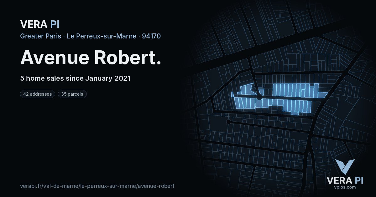 Avenue Robert, Le Perreux-sur-Marne at night – every parcel coloured by the prices around it, the street's own parcels lit