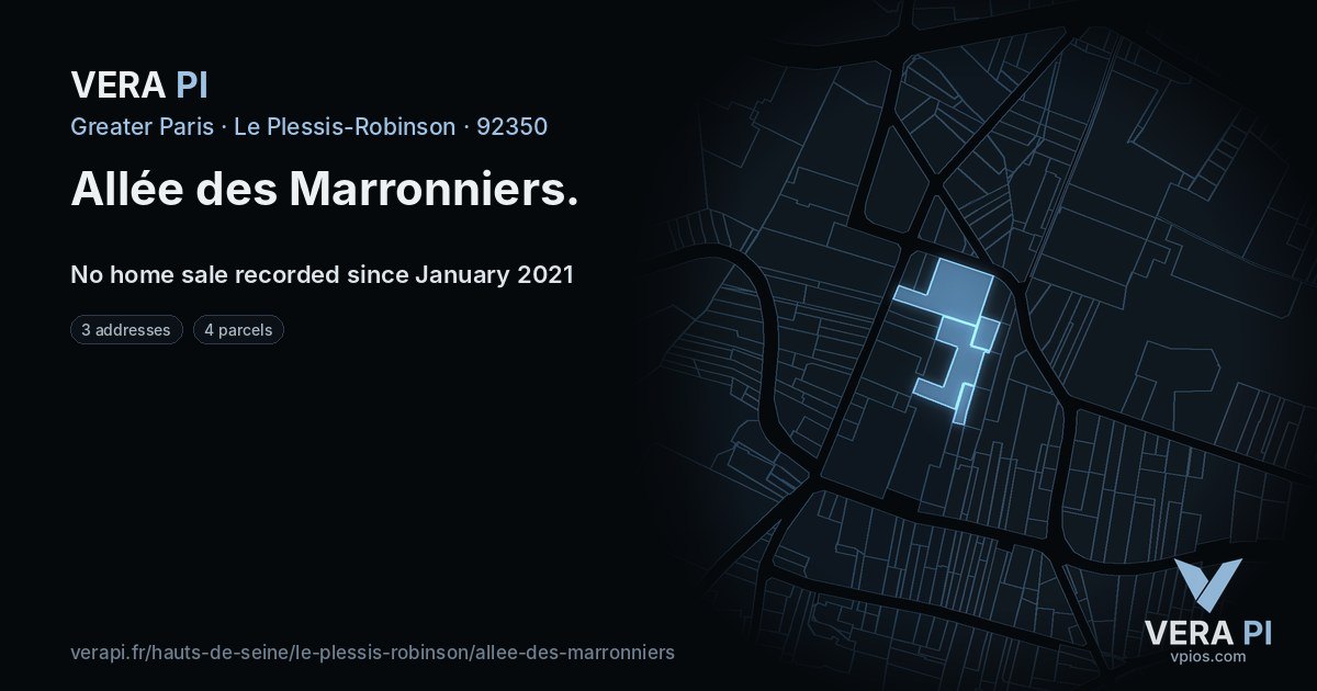 Allée des Marronniers, Le Plessis-Robinson at night – every parcel coloured by the prices around it, the street's own parcels lit