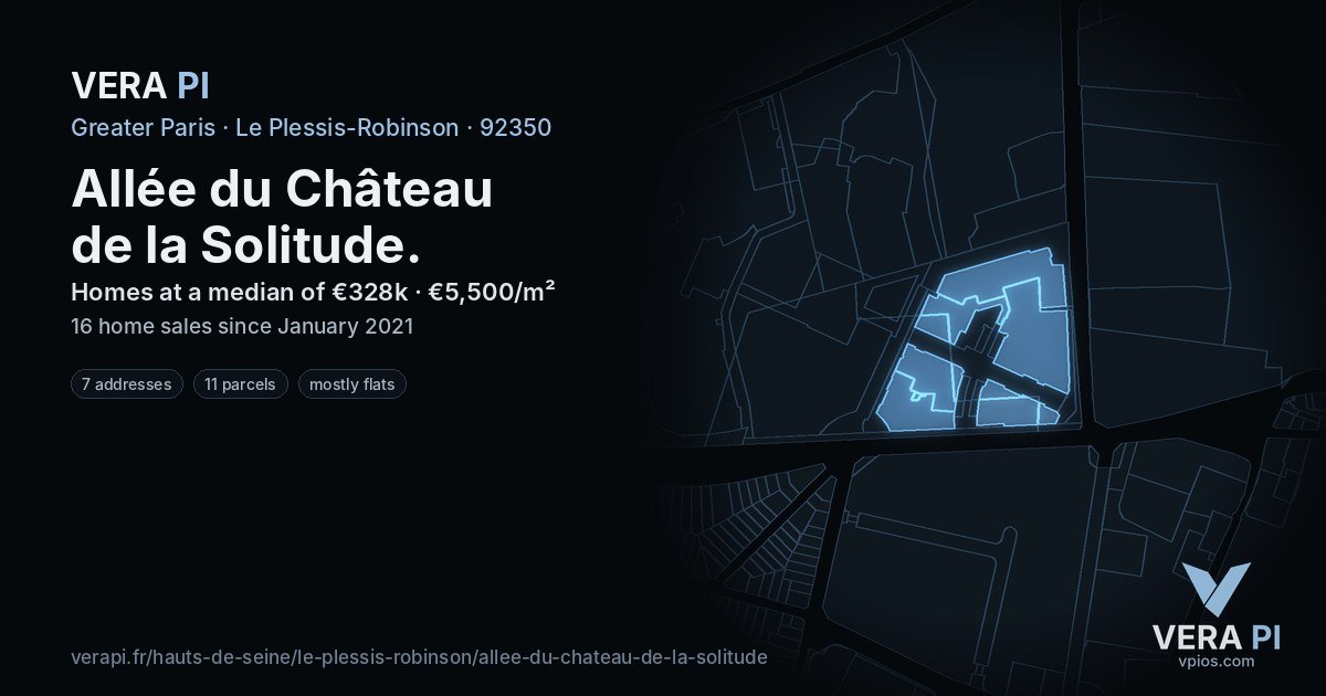 Allée du Château de la Solitude, Le Plessis-Robinson at night – every parcel coloured by the prices around it, the street's own parcels lit