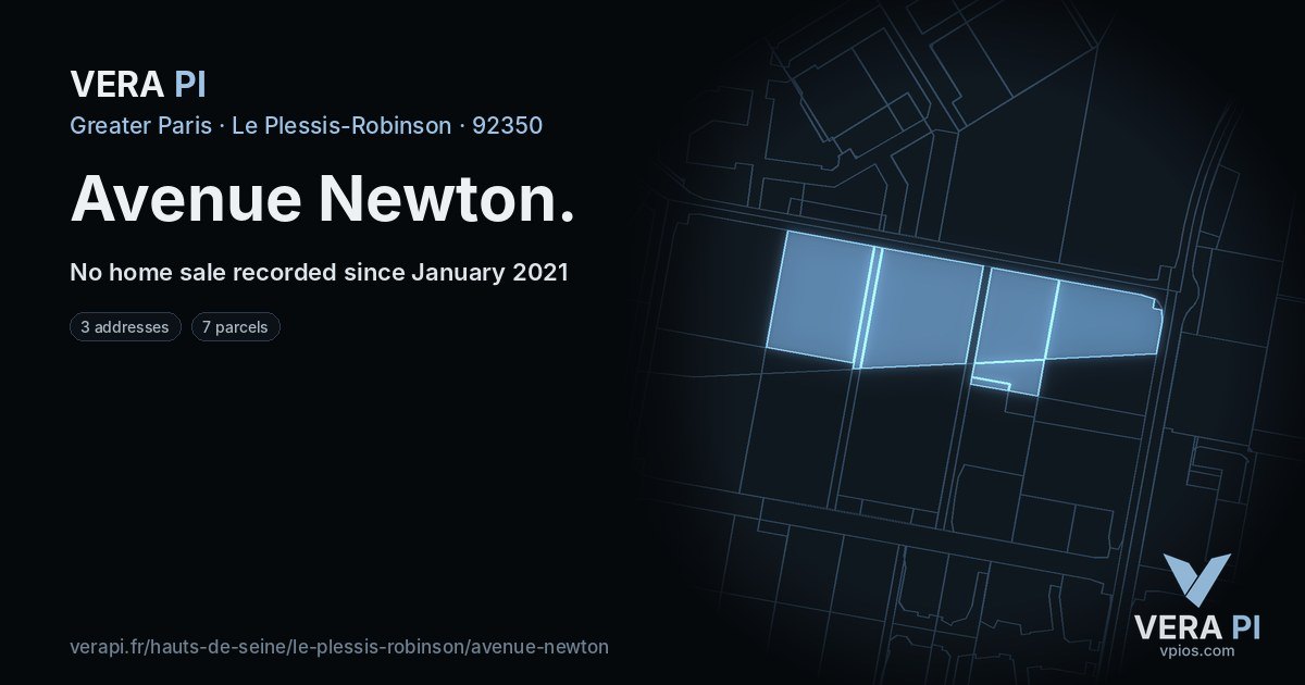 Avenue Newton, Le Plessis-Robinson at night – every parcel coloured by the prices around it, the street's own parcels lit