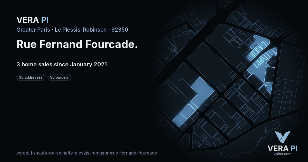 Rue Fernand Fourcade, Le Plessis-Robinson at night – every parcel coloured by the prices around it, the street's own parcels lit