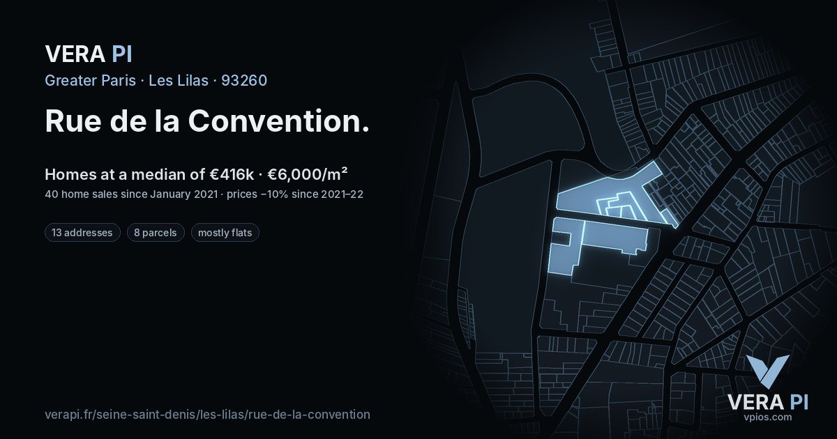 Rue de la Convention, Les Lilas at night – every parcel coloured by the prices around it, the street's own parcels lit