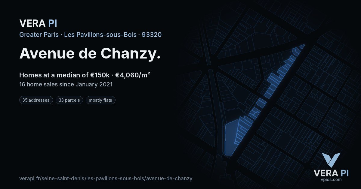 Avenue de Chanzy, Les Pavillons-sous-Bois at night – every parcel coloured by the prices around it, the street's own parcels lit