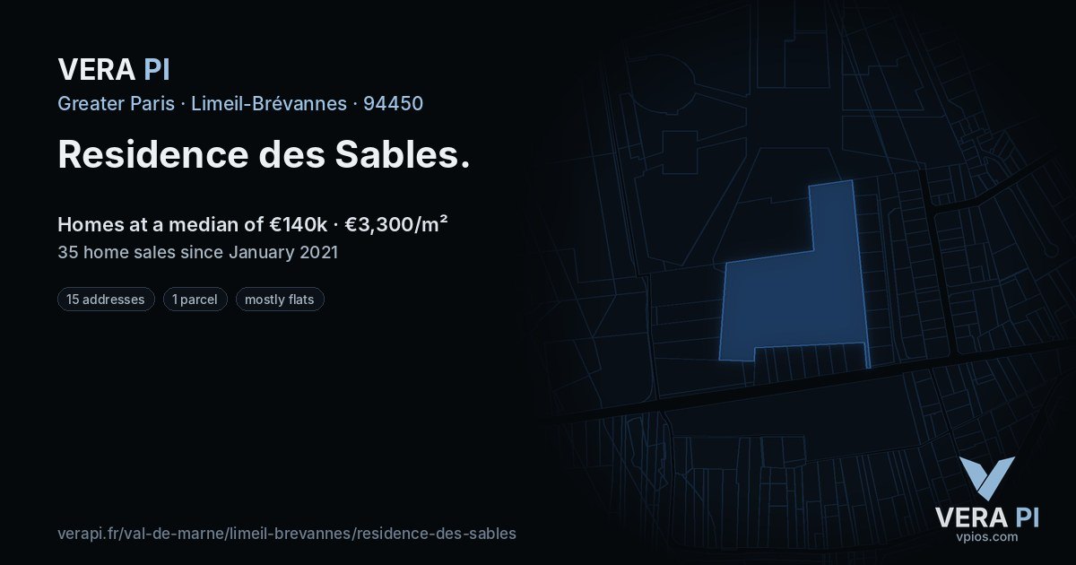 Residence des Sables, Limeil-Brévannes at night – every parcel coloured by the prices around it, the street's own parcels lit