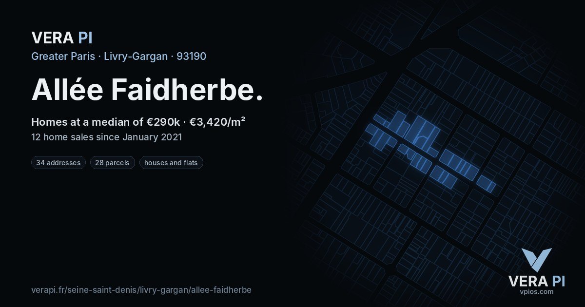 Allée Faidherbe, Livry-Gargan at night – every parcel coloured by the prices around it, the street's own parcels lit