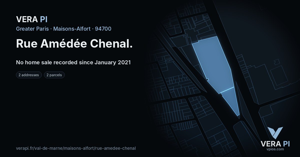 Rue Amédée Chenal, Maisons-Alfort at night – every parcel coloured by the prices around it, the street's own parcels lit