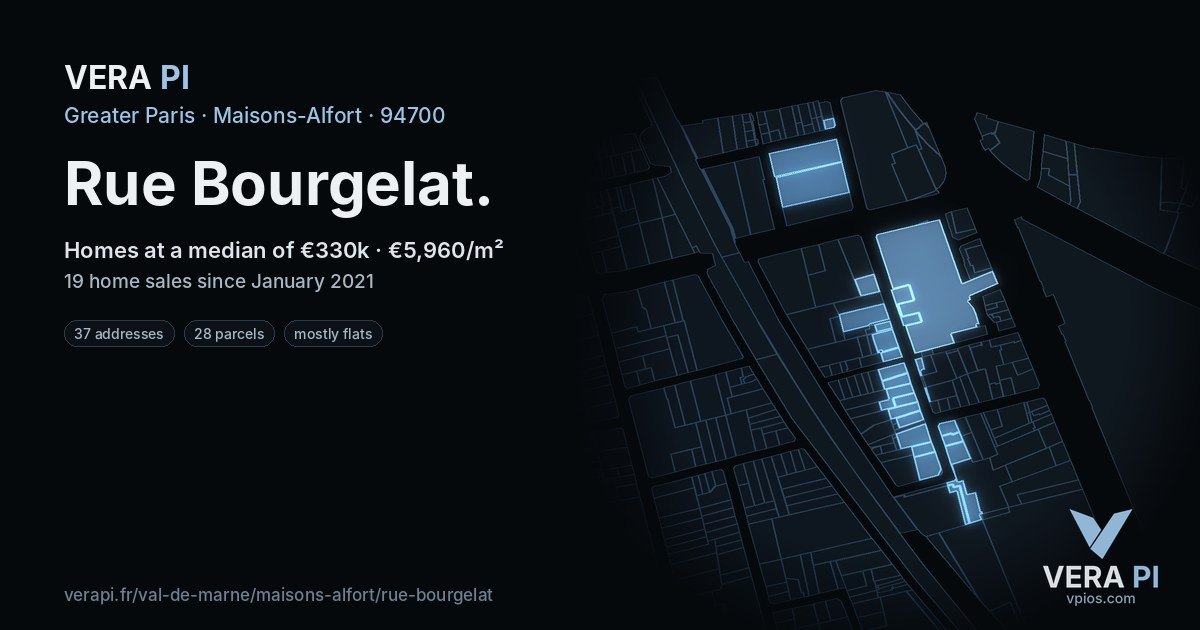 Rue Bourgelat, Maisons-Alfort at night – every parcel coloured by the prices around it, the street's own parcels lit