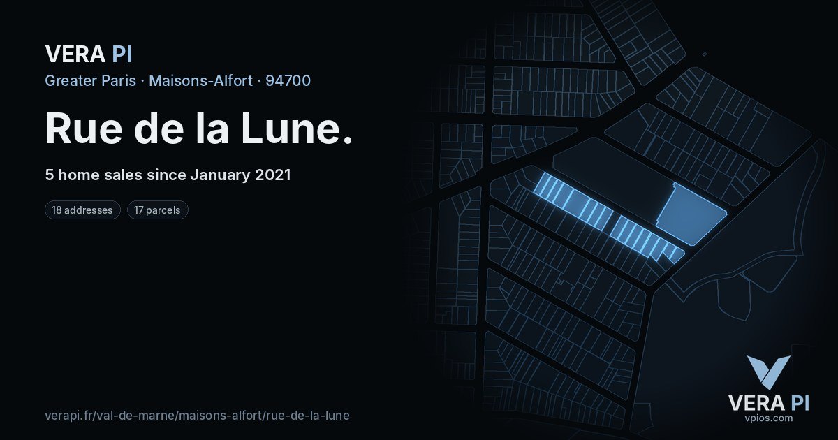 Rue de la Lune, Maisons-Alfort at night – every parcel coloured by the prices around it, the street's own parcels lit