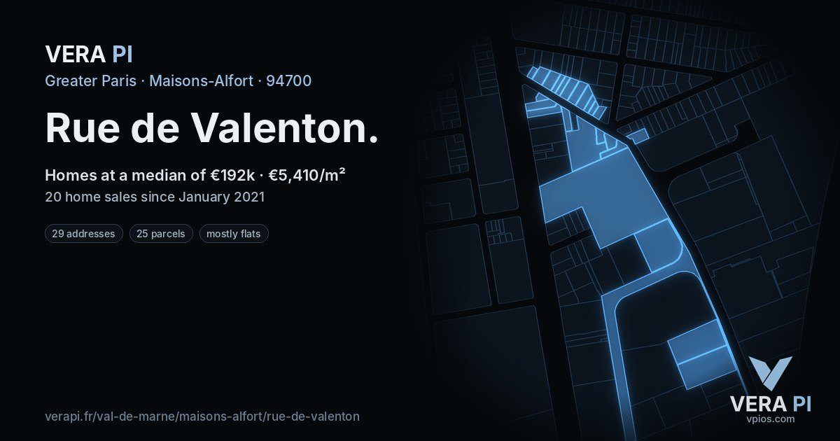 Rue de Valenton, Maisons-Alfort at night – every parcel coloured by the prices around it, the street's own parcels lit