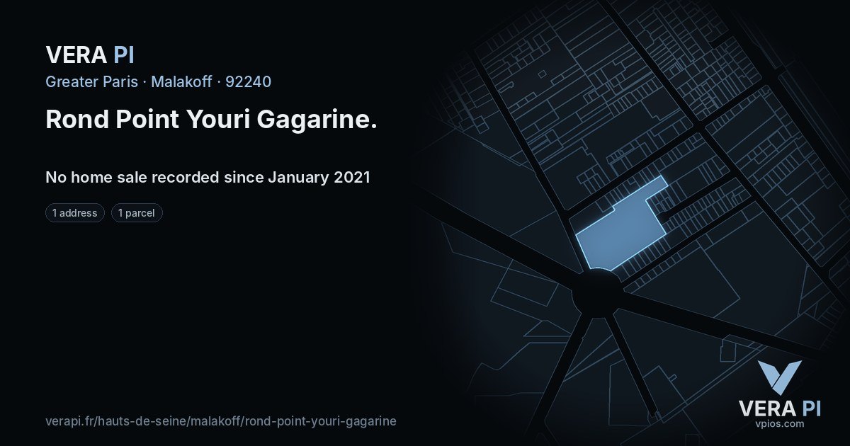 Rond Point Youri Gagarine, Malakoff at night – every parcel coloured by the prices around it, the street's own parcels lit