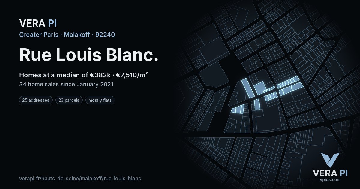 Rue Louis Blanc, Malakoff at night – every parcel coloured by the prices around it, the street's own parcels lit