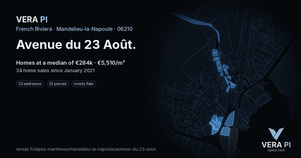 Avenue du 23 Août, Mandelieu-la-Napoule at night – every parcel coloured by the prices around it, the street's own parcels lit