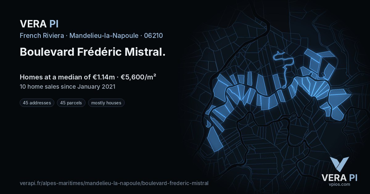 Boulevard Frédéric Mistral, Mandelieu-la-Napoule at night – every parcel coloured by the prices around it, the street's own parcels lit