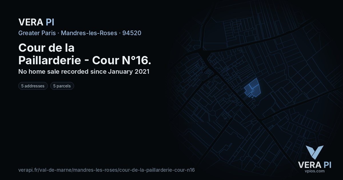 Cour de la Paillarderie - Cour N°16, Mandres-les-Roses at night – every parcel coloured by the prices around it, the street's own parcels lit