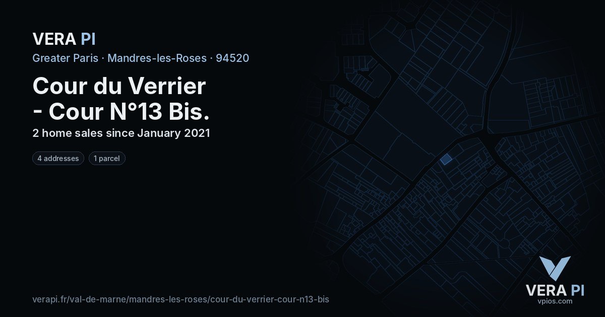 Cour du Verrier - Cour N°13 Bis, Mandres-les-Roses at night – every parcel coloured by the prices around it, the street's own parcels lit