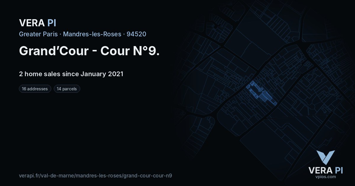Grand’Cour - Cour N°9, Mandres-les-Roses at night – every parcel coloured by the prices around it, the street's own parcels lit
