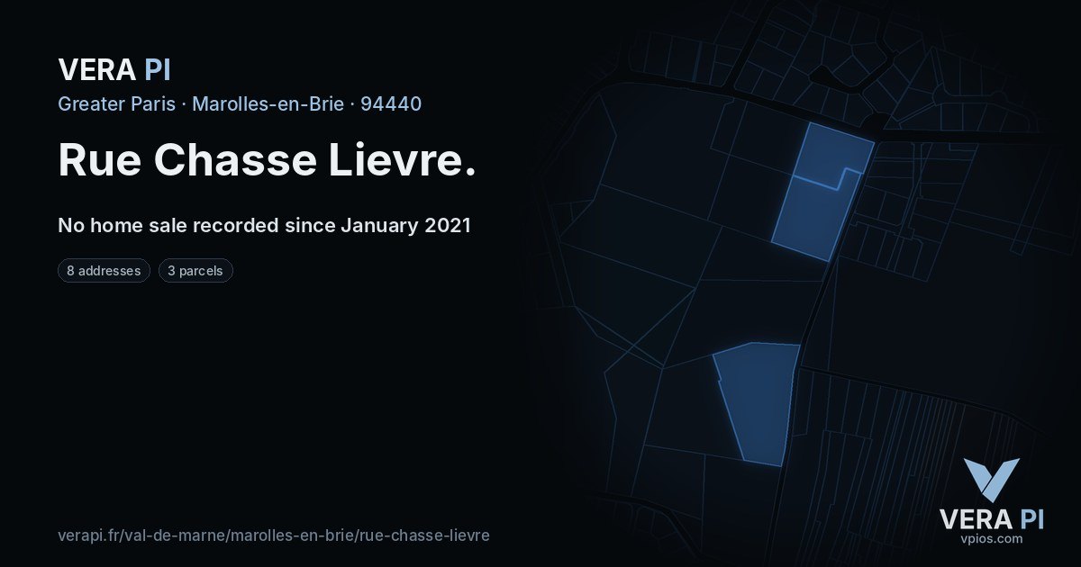 Rue Chasse Lievre, Marolles-en-Brie at night – every parcel coloured by the prices around it, the street's own parcels lit