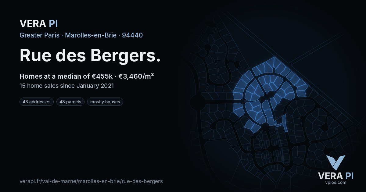 Rue des Bergers, Marolles-en-Brie at night – every parcel coloured by the prices around it, the street's own parcels lit