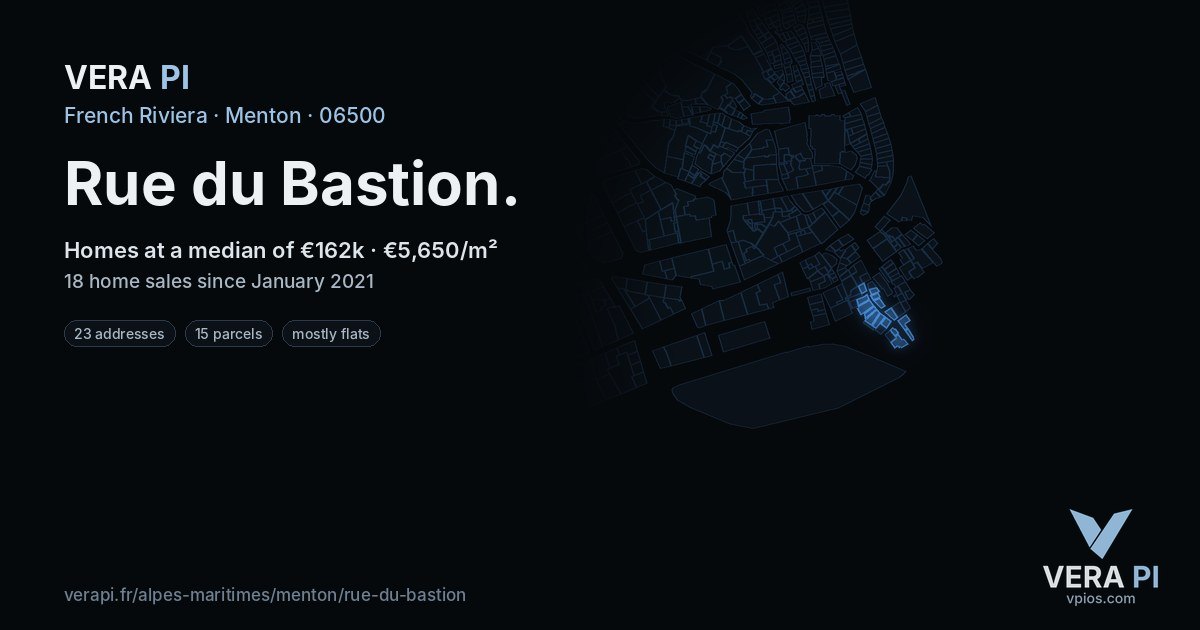 Rue du Bastion, Menton at night – every parcel coloured by the prices around it, the street's own parcels lit