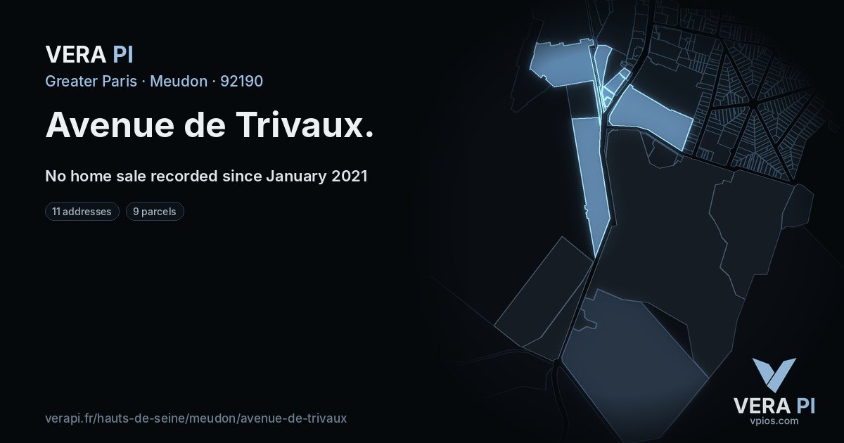 Avenue de Trivaux, Meudon at night – every parcel coloured by the prices around it, the street's own parcels lit