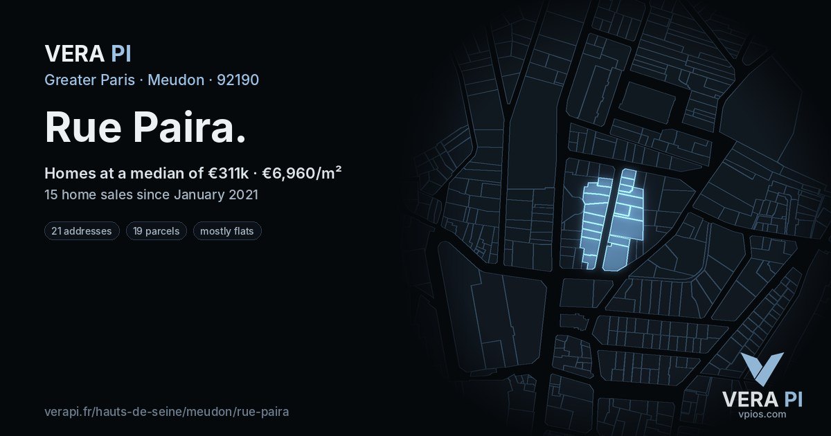 Rue Paira, Meudon at night – every parcel coloured by the prices around it, the street's own parcels lit
