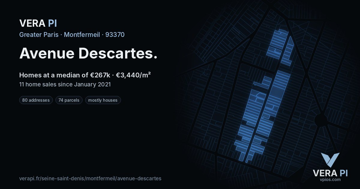 Avenue Descartes, Montfermeil at night – every parcel coloured by the prices around it, the street's own parcels lit
