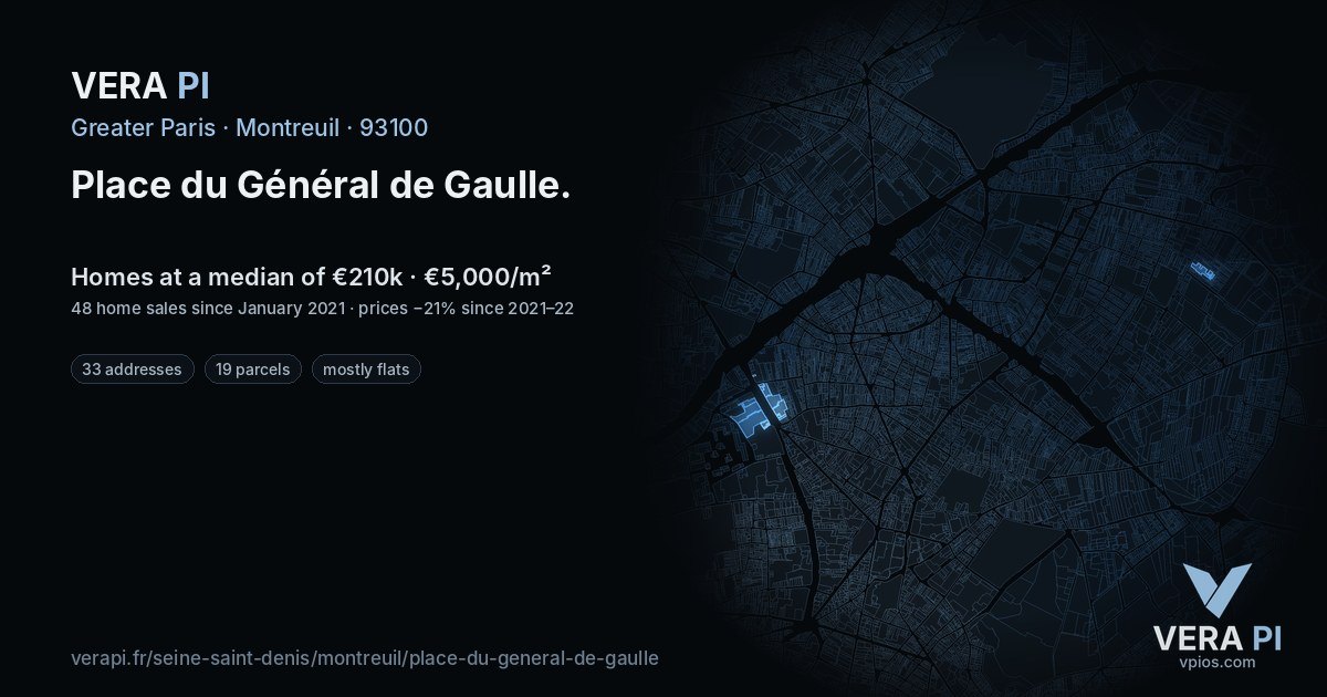 Place du Général de Gaulle, Montreuil at night – every parcel coloured by the prices around it, the street's own parcels lit
