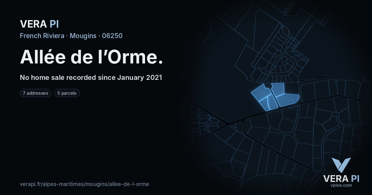 Allée de l’Orme, Mougins at night – every parcel coloured by the prices around it, the street's own parcels lit
