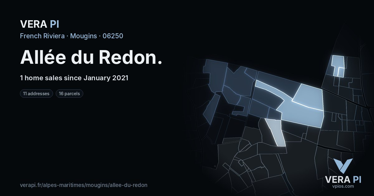 Allée du Redon, Mougins at night – every parcel coloured by the prices around it, the street's own parcels lit