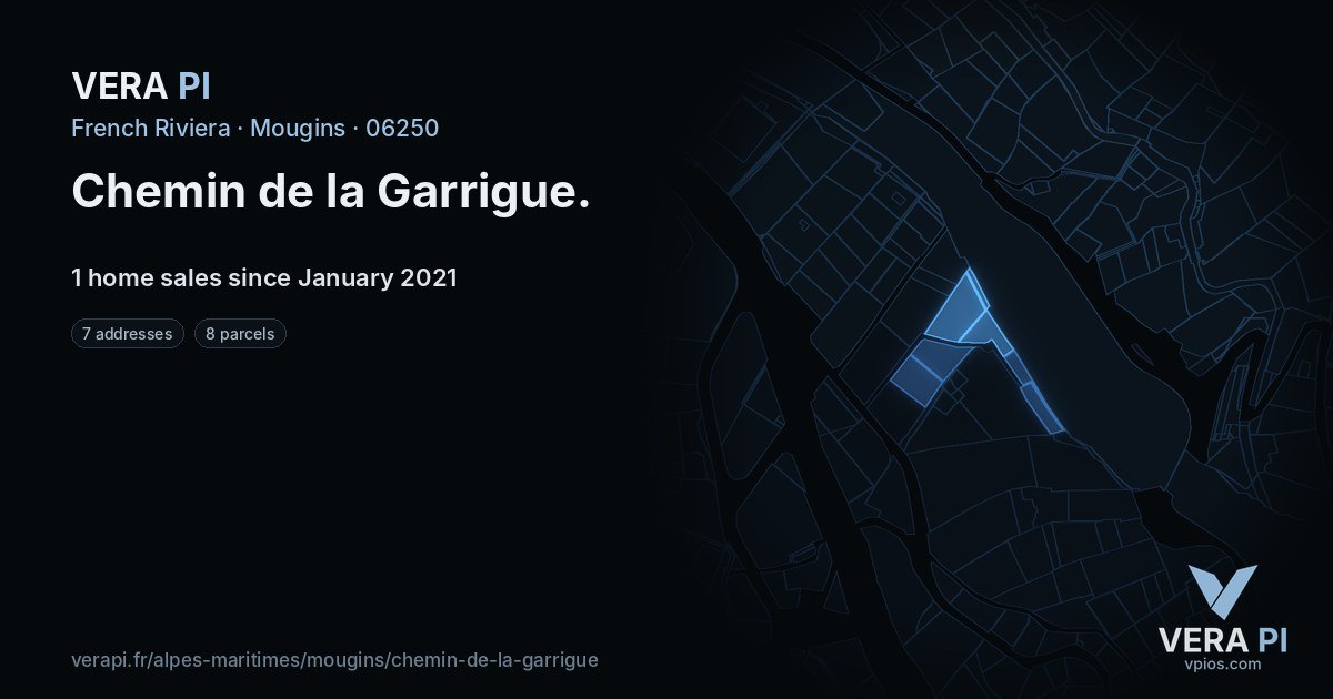 Chemin de la Garrigue, Mougins at night – every parcel coloured by the prices around it, the street's own parcels lit