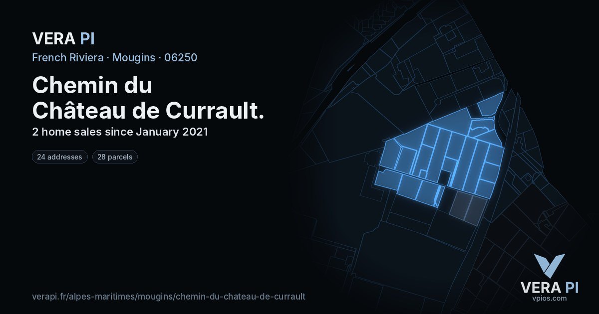 Chemin du Château de Currault, Mougins at night – every parcel coloured by the prices around it, the street's own parcels lit
