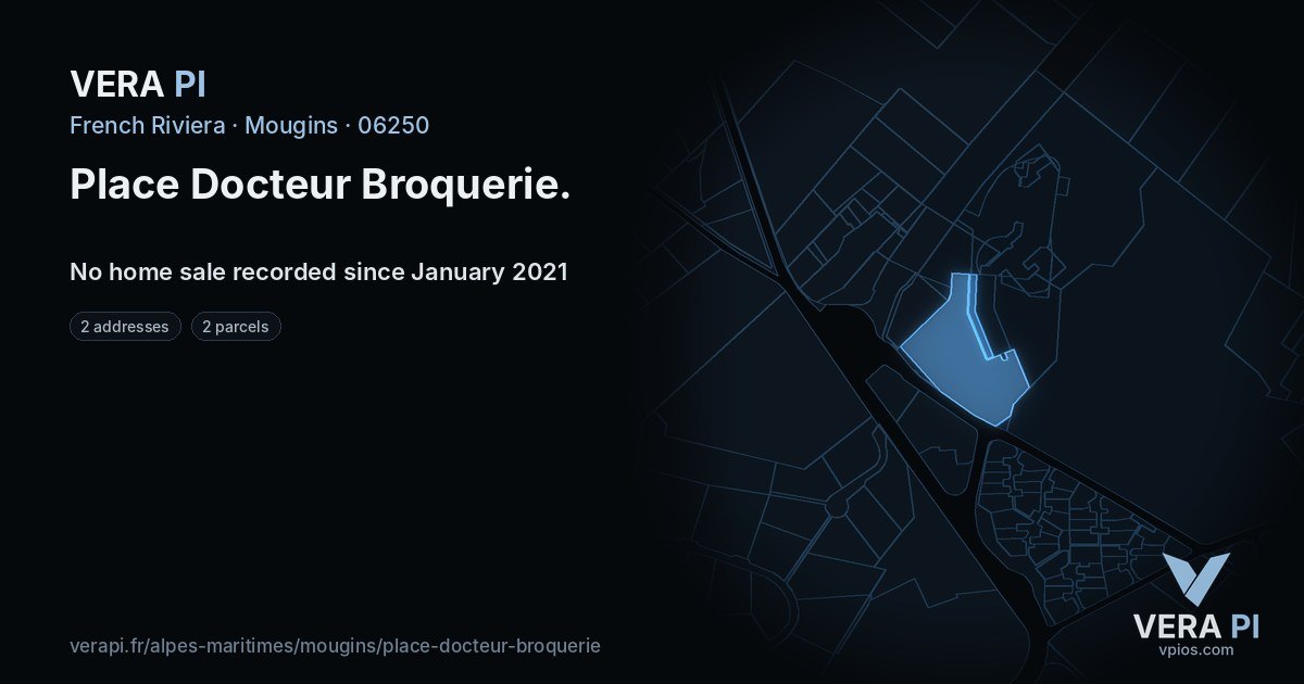 Place Docteur Broquerie, Mougins at night – every parcel coloured by the prices around it, the street's own parcels lit