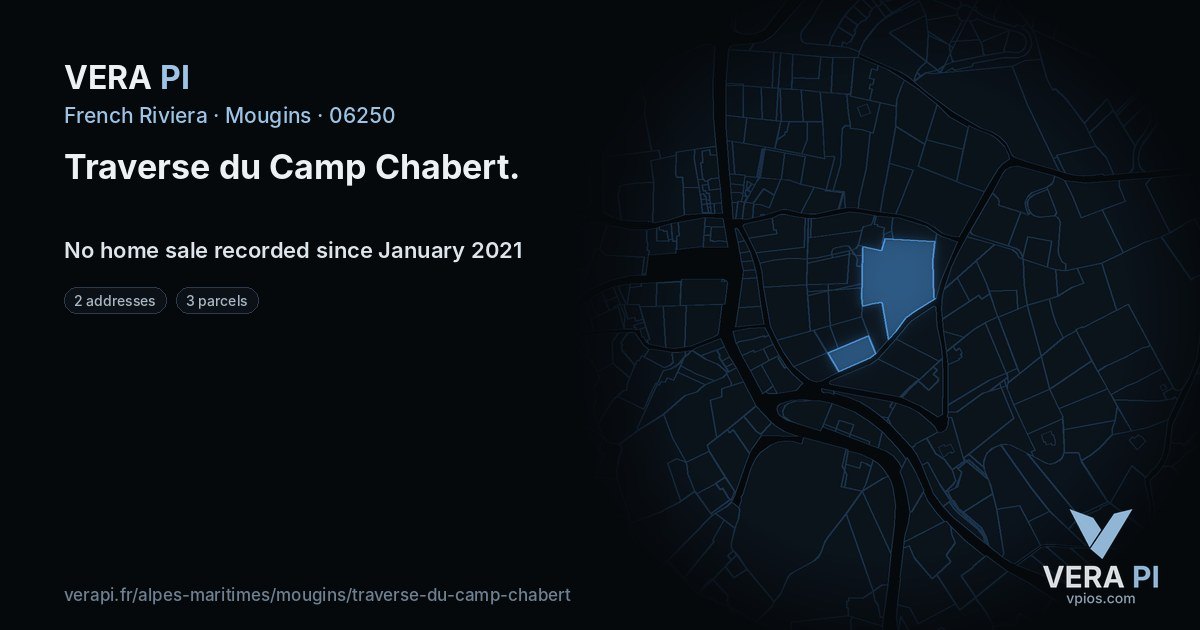 Traverse du Camp Chabert, Mougins at night – every parcel coloured by the prices around it, the street's own parcels lit