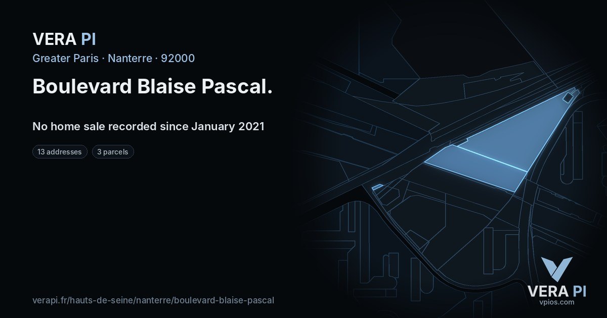 Boulevard Blaise Pascal, Nanterre at night – every parcel coloured by the prices around it, the street's own parcels lit