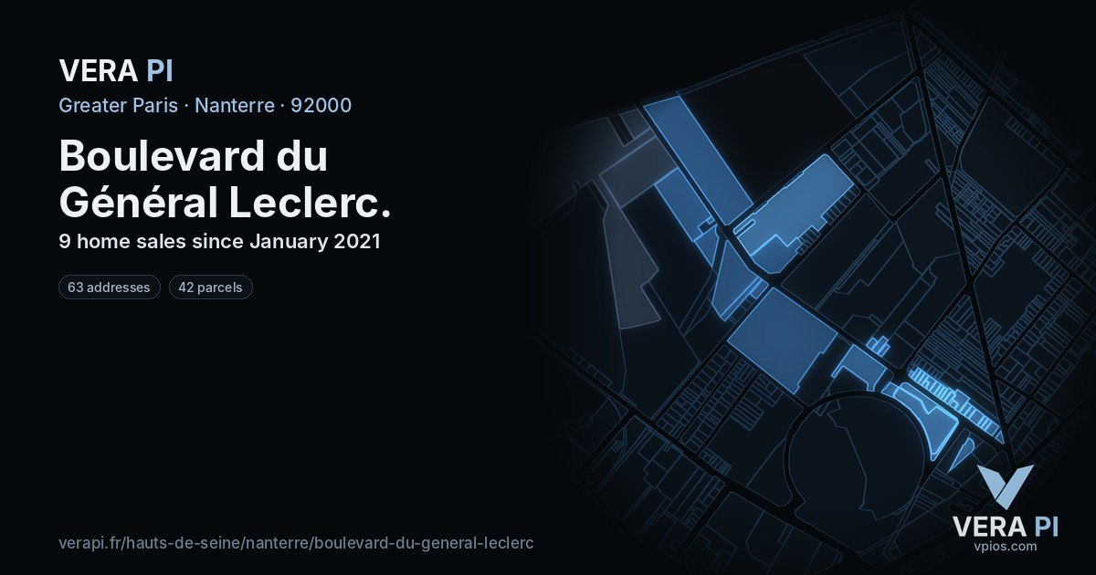 Boulevard du Général Leclerc, Nanterre at night – every parcel coloured by the prices around it, the street's own parcels lit