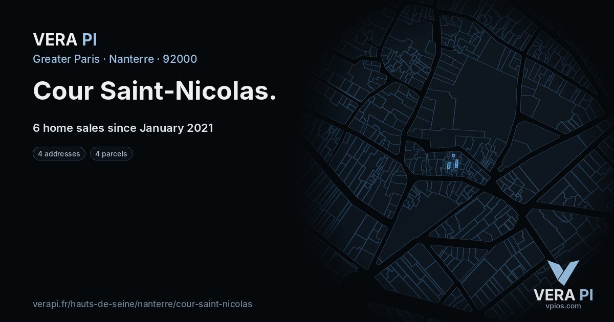 Cour Saint-Nicolas, Nanterre at night – every parcel coloured by the prices around it, the street's own parcels lit
