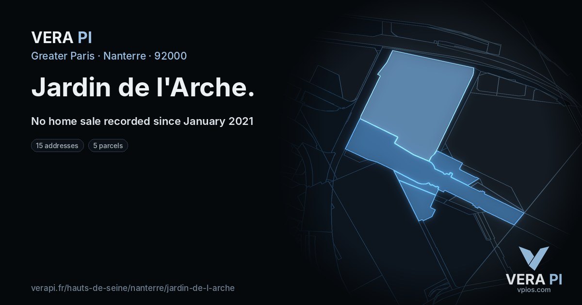 Jardin de l'Arche, Nanterre at night – every parcel coloured by the prices around it, the street's own parcels lit