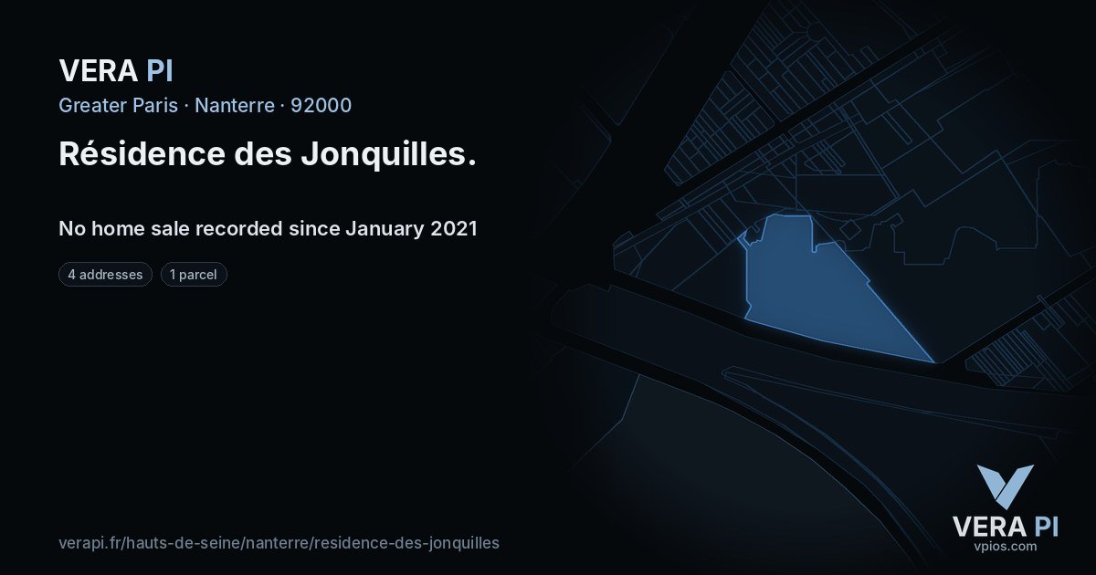 Résidence des Jonquilles, Nanterre at night – every parcel coloured by the prices around it, the street's own parcels lit
