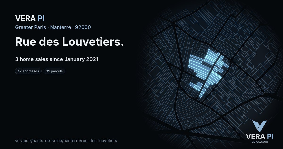 Rue des Louvetiers, Nanterre at night – every parcel coloured by the prices around it, the street's own parcels lit