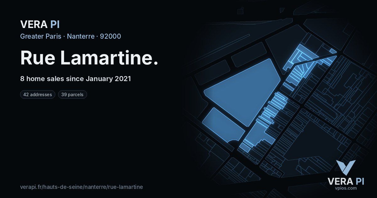 Rue Lamartine, Nanterre at night – every parcel coloured by the prices around it, the street's own parcels lit