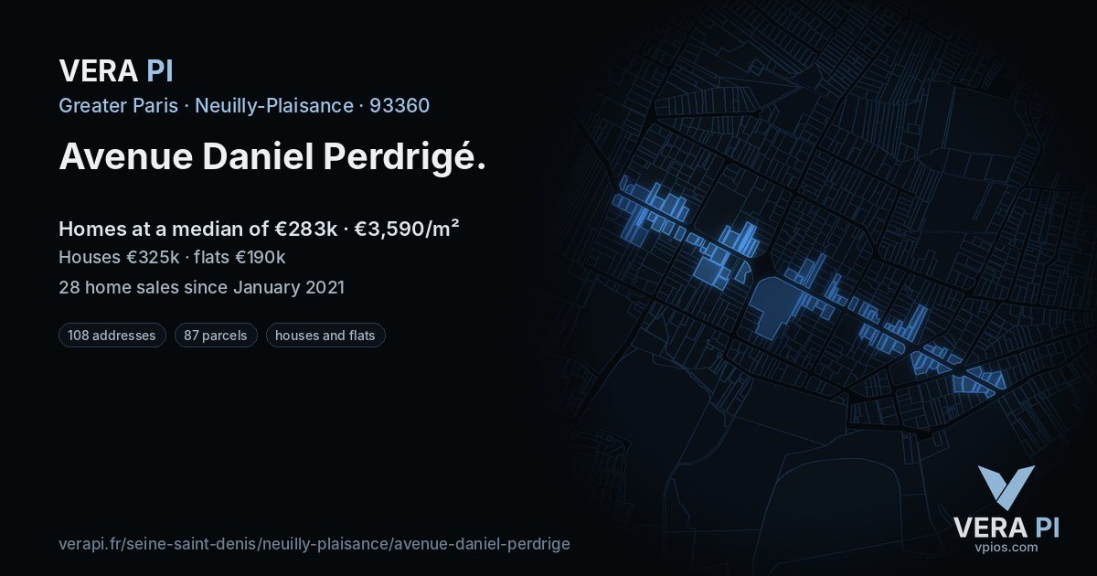 Avenue Daniel Perdrigé, Neuilly-Plaisance at night – every parcel coloured by the prices around it, the street's own parcels lit