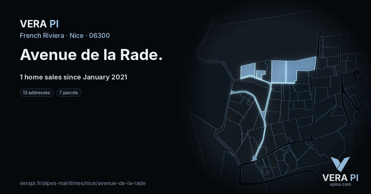 Avenue de la Rade, Nice at night – every parcel coloured by the prices around it, the street's own parcels lit